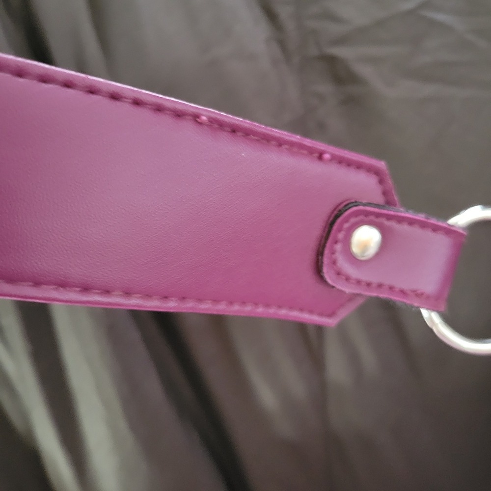 2006 Hello Kitty Pink Velour Shoulder Bag Plum Trim Rose Embroidery Y2K Sanrio - Picture 7 of 16